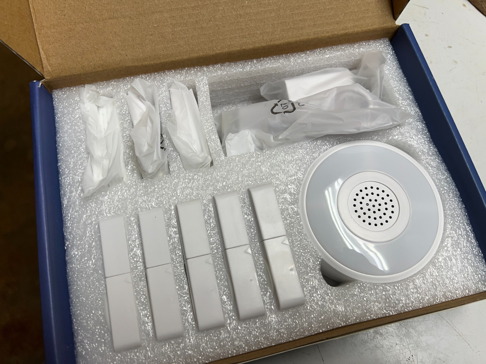 Tolviviov 8 Piece Smart Home Alarm System Wifi NEW OPEN BOX ALEXA