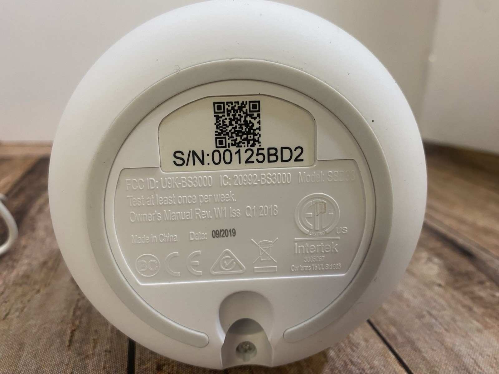 SimpliSafe Base Station With New Keypad And Base Power Adapter BS3W and KP3W