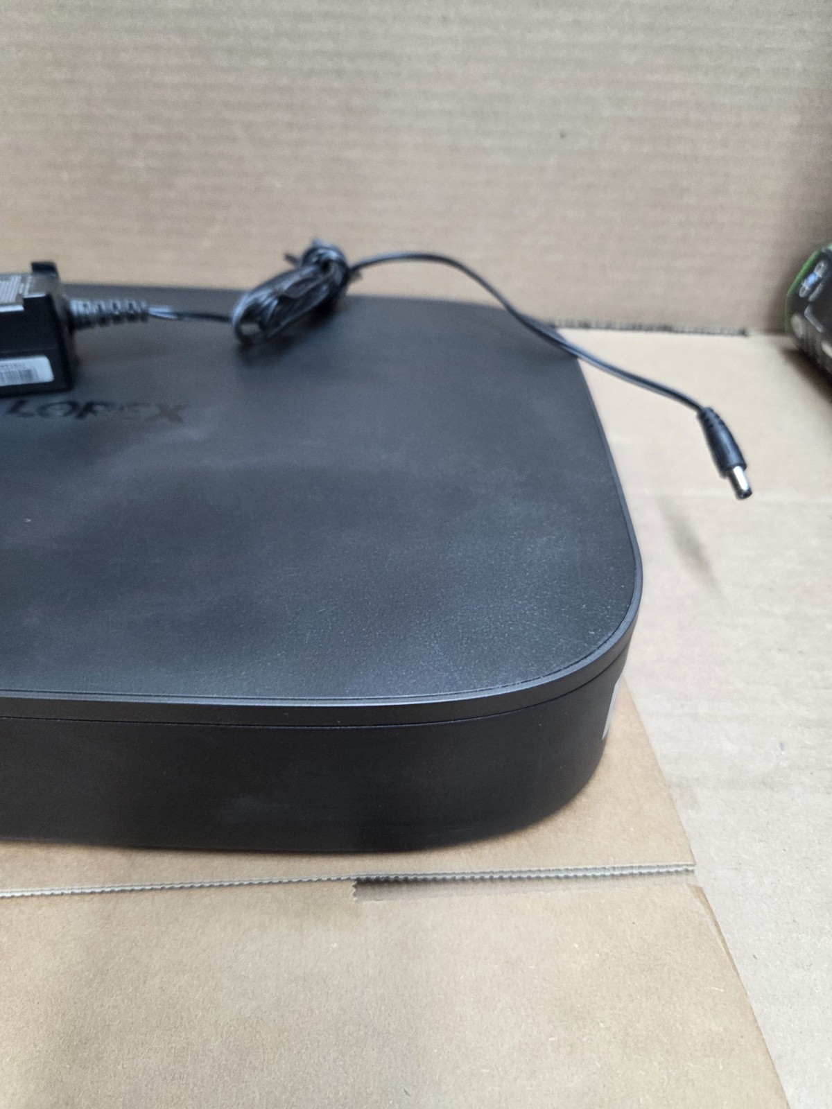 Lorex D841A8B-Z 4K 8Ch Analog Ultra HD DVR 1 HDD 2TB / DVR ONLY