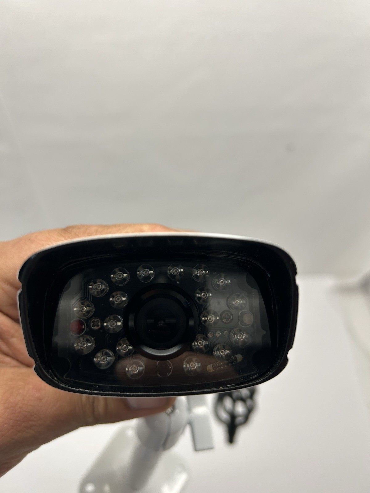 Uniden GUARDIAN GC45 Wireless Indoor/Outdoor CCTV Camera