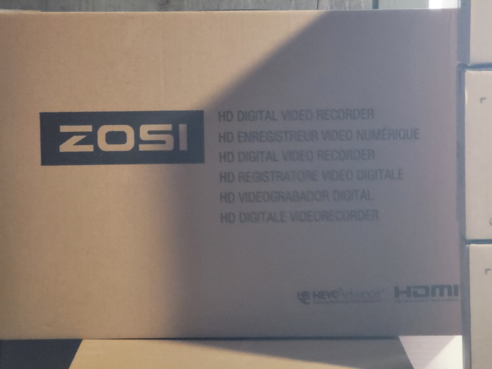 ZOSI 8CH 4K 8MP NVR PoE Security Camera System Outdoor 2TB OPEN BOX