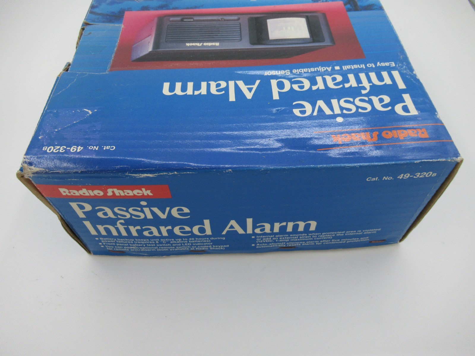 Radio Shack Passive Infrared Alarm Catalog No. 49-320B For Parts or Repair