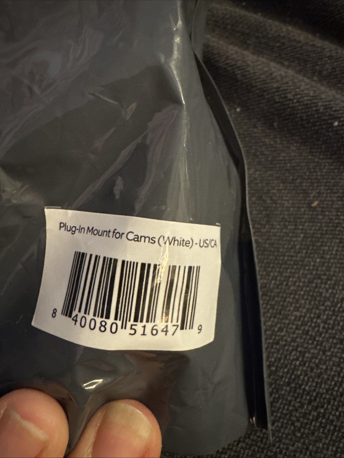 New Ring Plug-In Mount for Floodlight Cams – White US