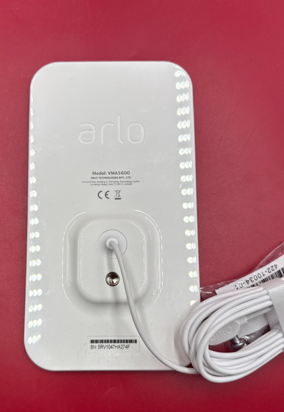 Arlo Solar Panel Charger Ultra Pro 3 VMA5600-10000S ✅❤️️✅❤️️ BRAND NEW!