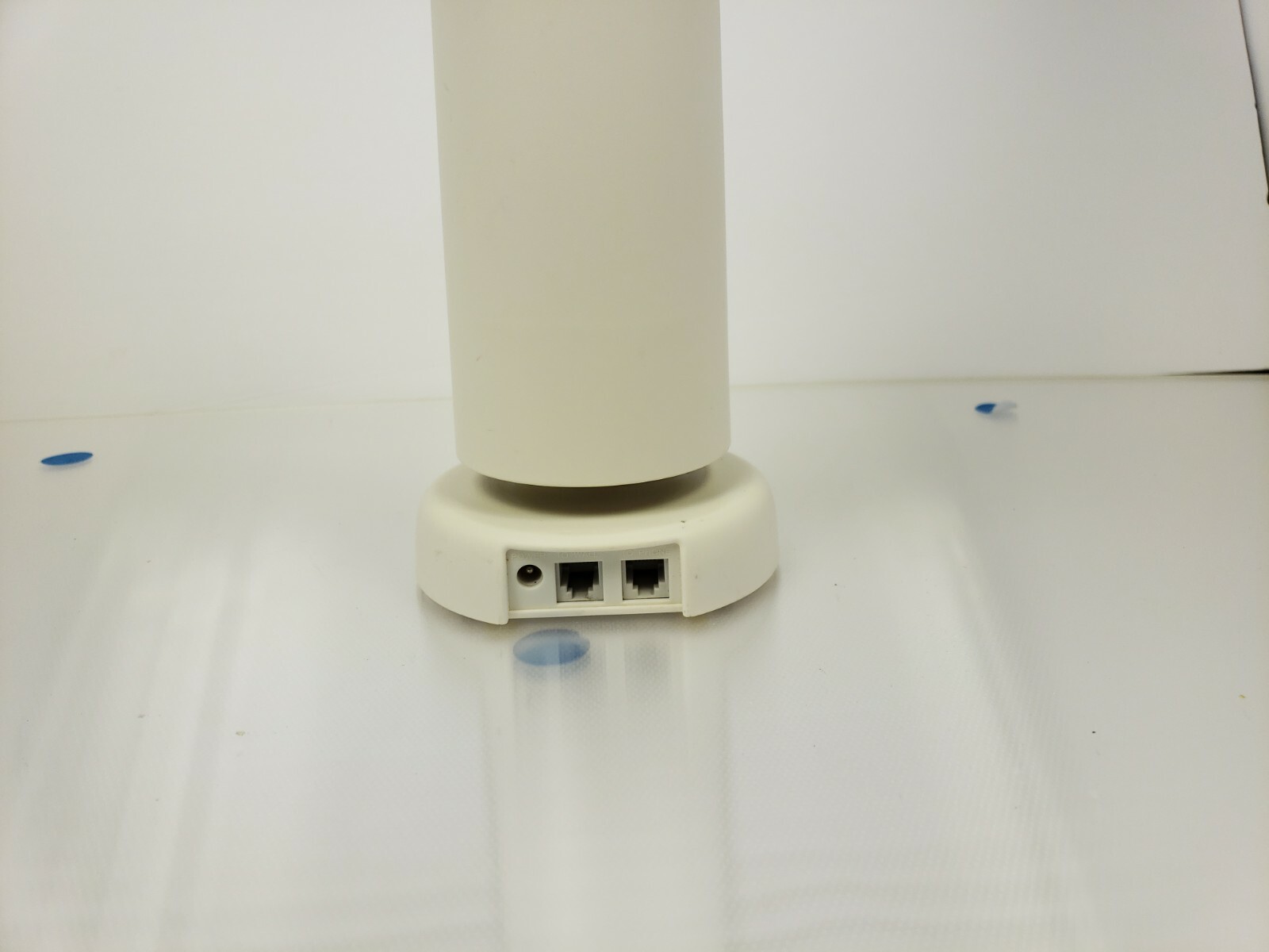 SimpliSafe White 10 1/2″ Base Station Transmitter Module BS1000 NO Charger
