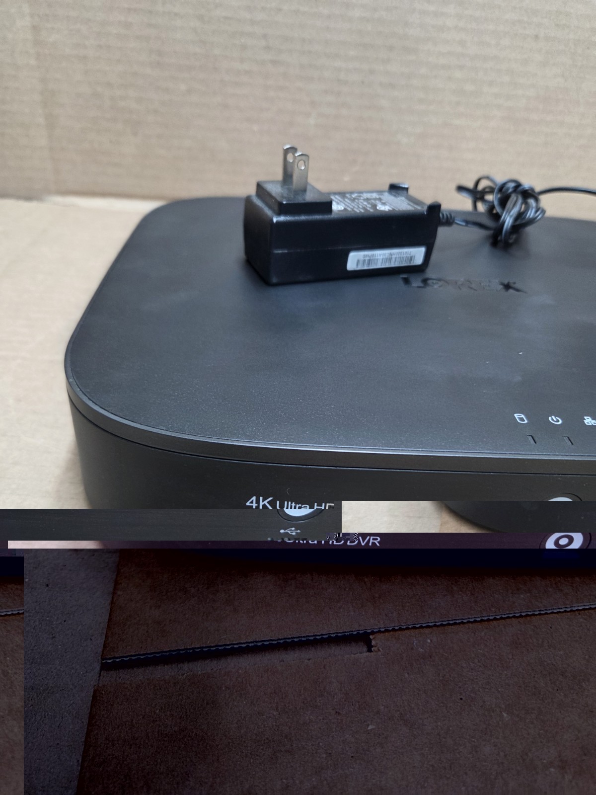 Lorex D841A8B-Z 4K 8Ch Analog Ultra HD DVR 1 HDD 2TB / DVR ONLY