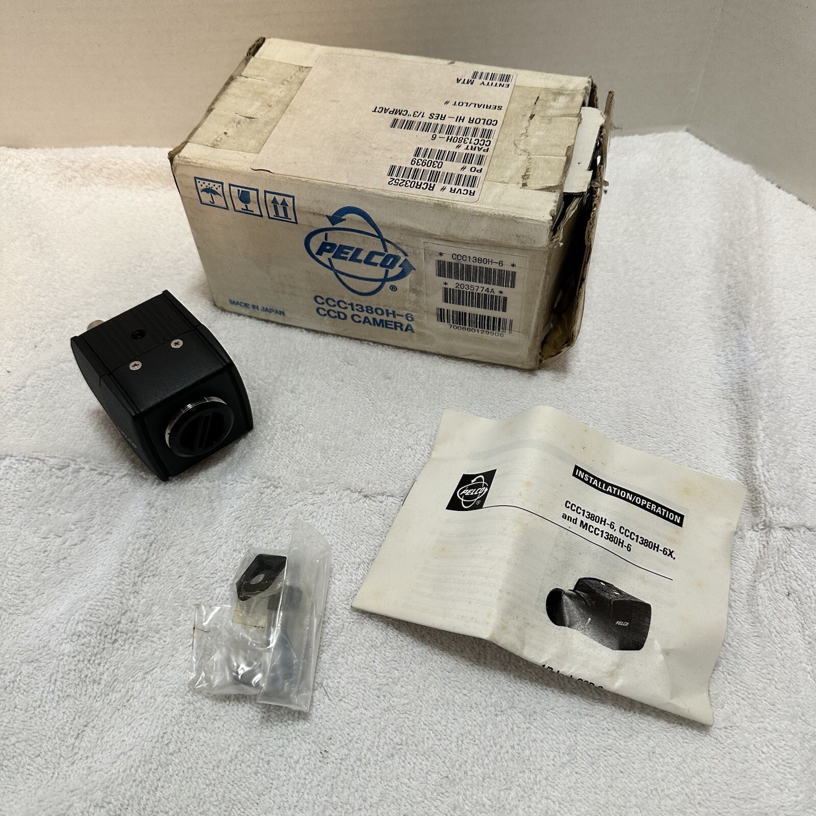 Pelco CCC1380H6 1/3″ Color CCD Camera, 480 TV Lines, Compact, Accepts CS l