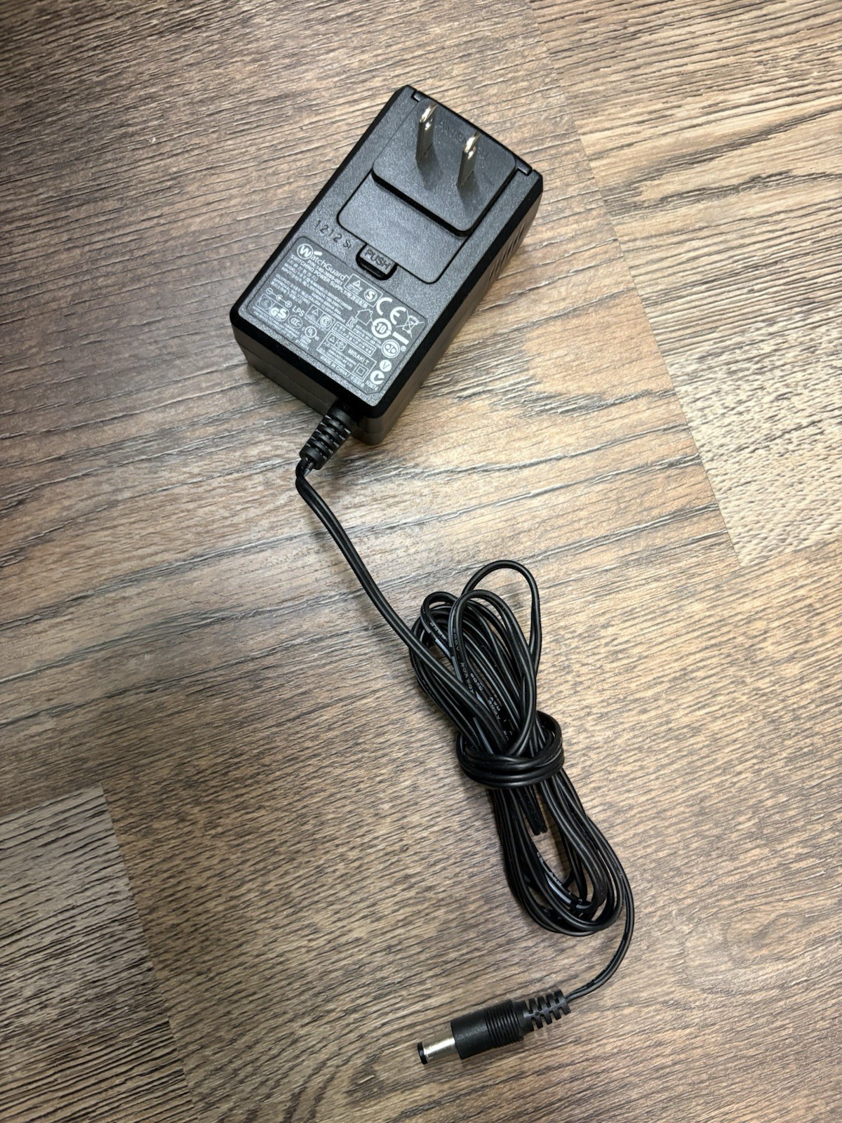 OEM Watchguard Power supply PN 140-3695-001 12V DC 200 mA