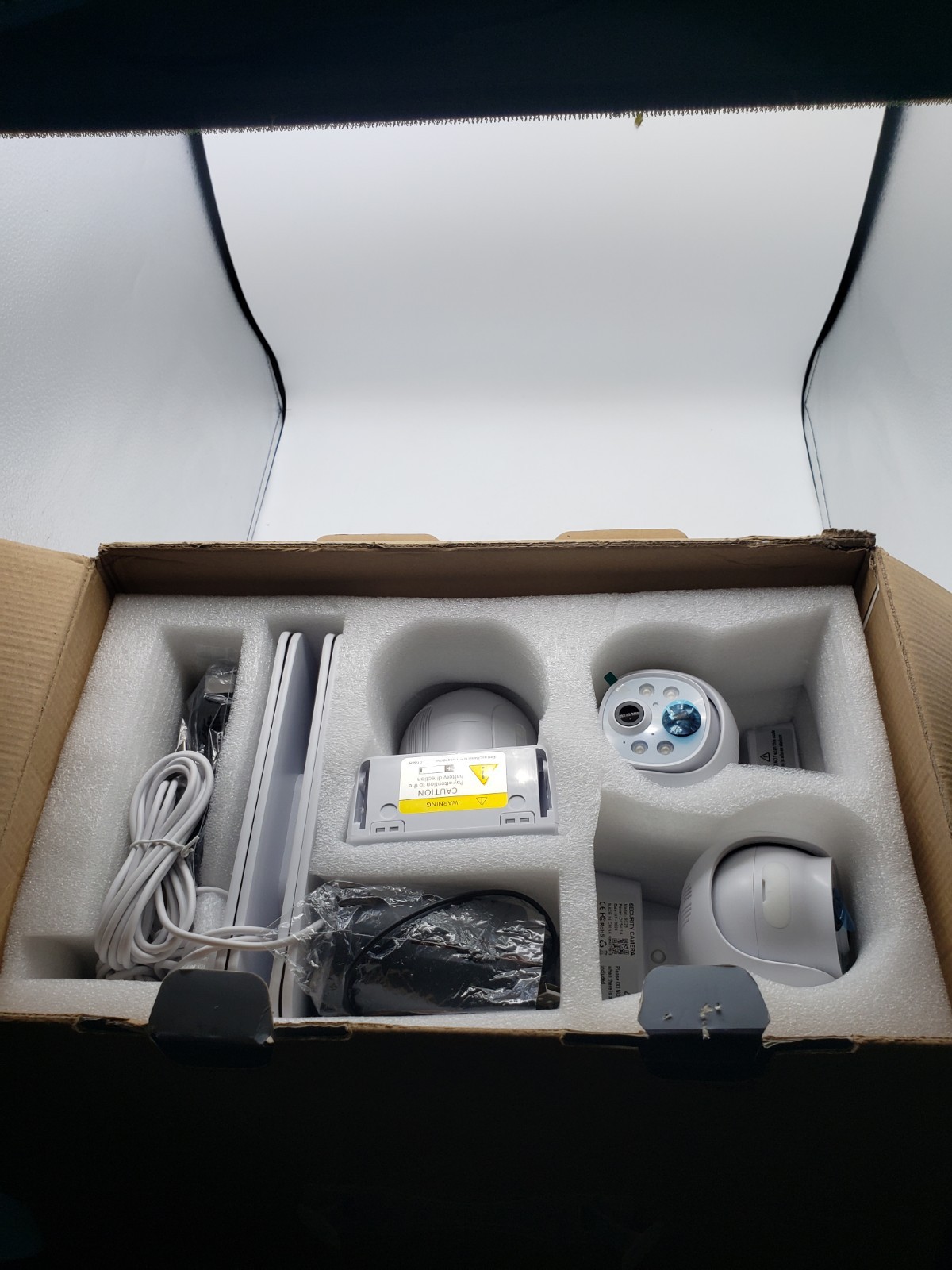 CAMCAMP SC23 Wireless Security Camera System NVR 500GB With 6 Cameras 4MP