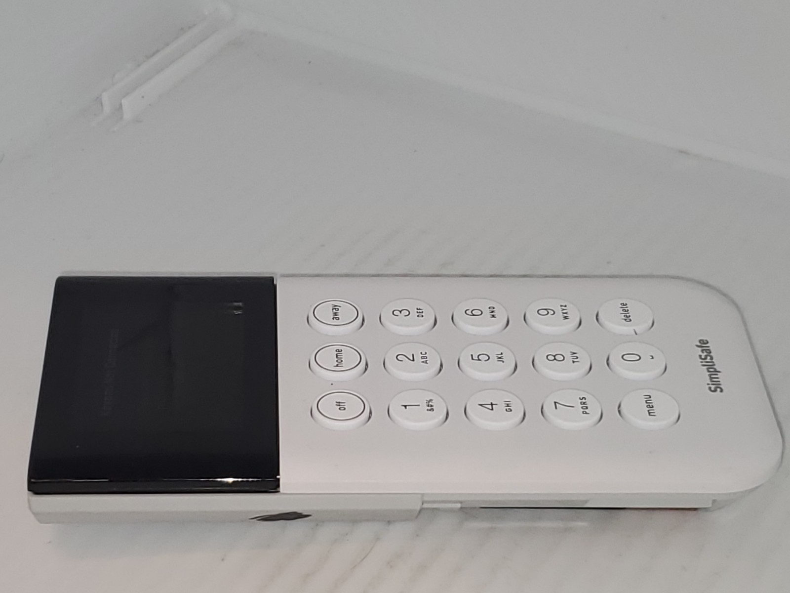 SimpliSafe SSKP3 Keypad White Wireless Touch-to-Wake Home Security GEN 3 – Used