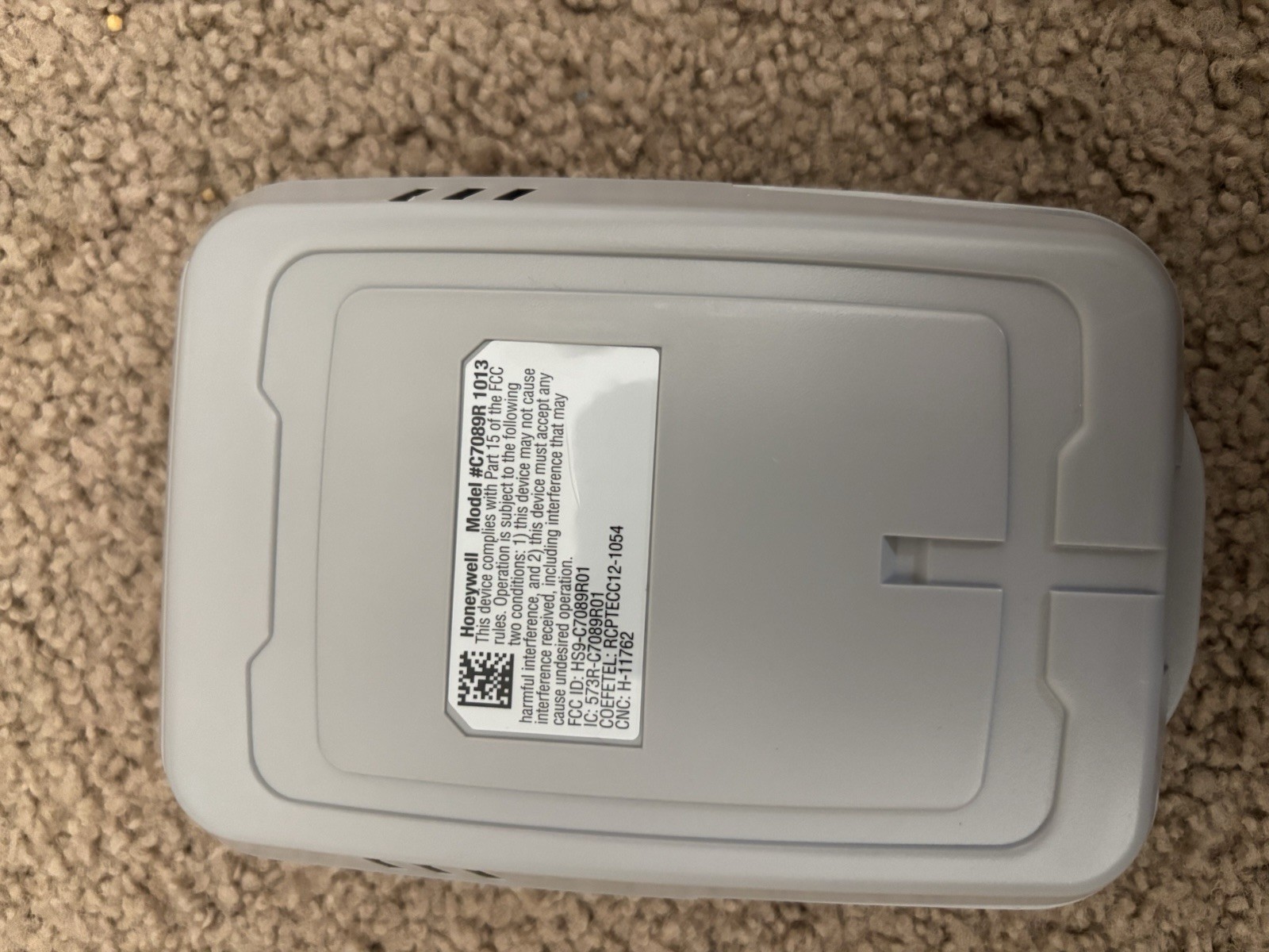 Honeywell Smart Home Security Base Station, model RCHSOMV1