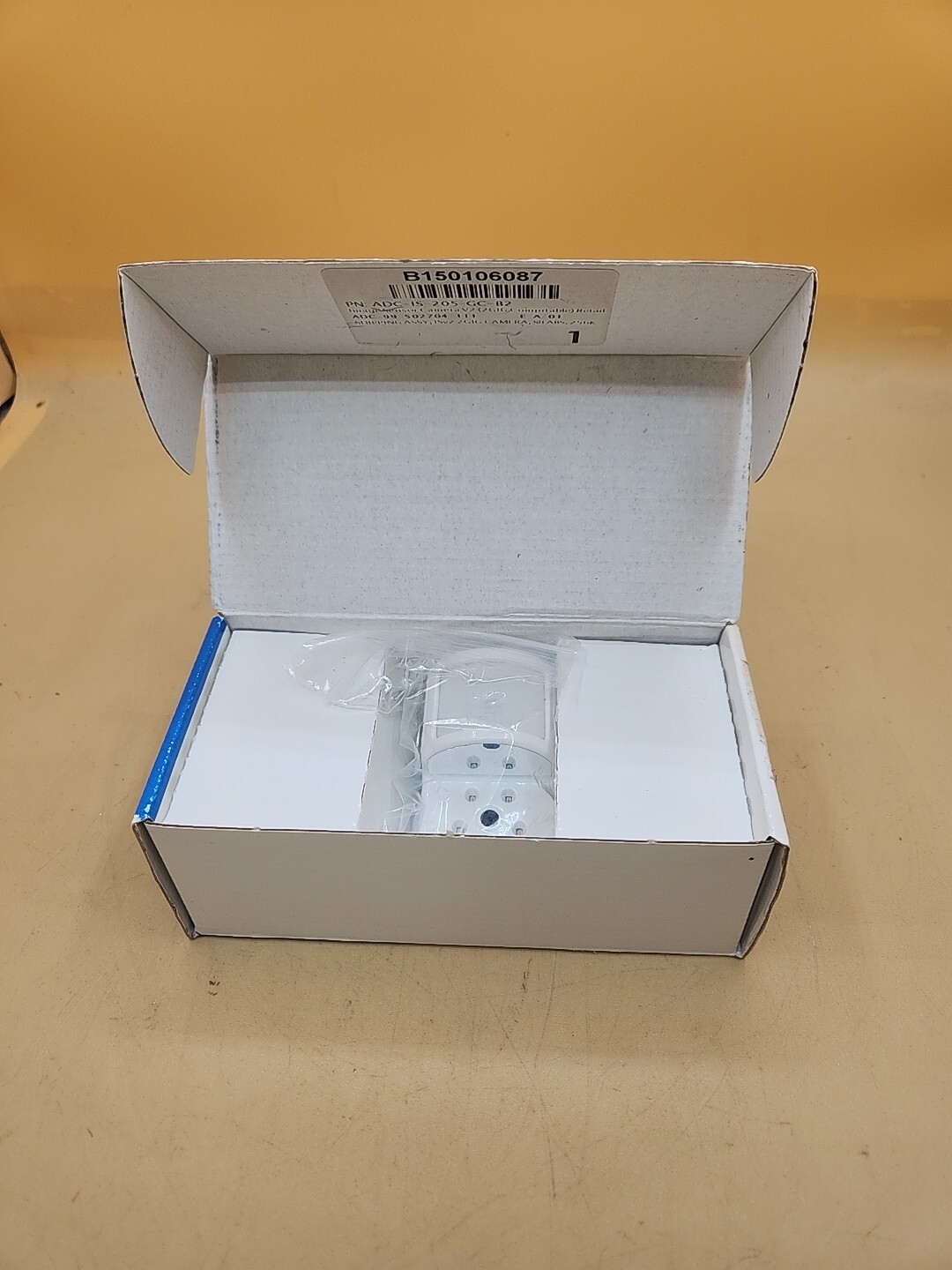 2GIG-IMAGE1 Sensor Digital Still Camera White New in Box w/XCVR ALARM.COM