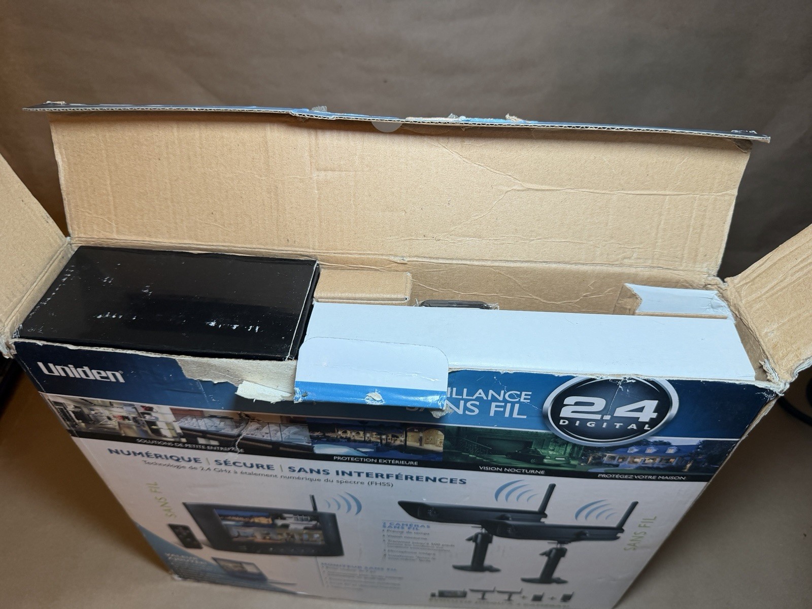 Uniden Wireless Video Surveillance System UDW20055 | Open Box