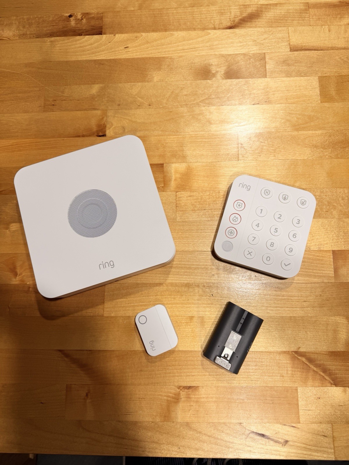 Ring Alarm Pro Bundle 3 Cameras 2K Doorbell Keypad 3 Echo Alexa Smart Home
