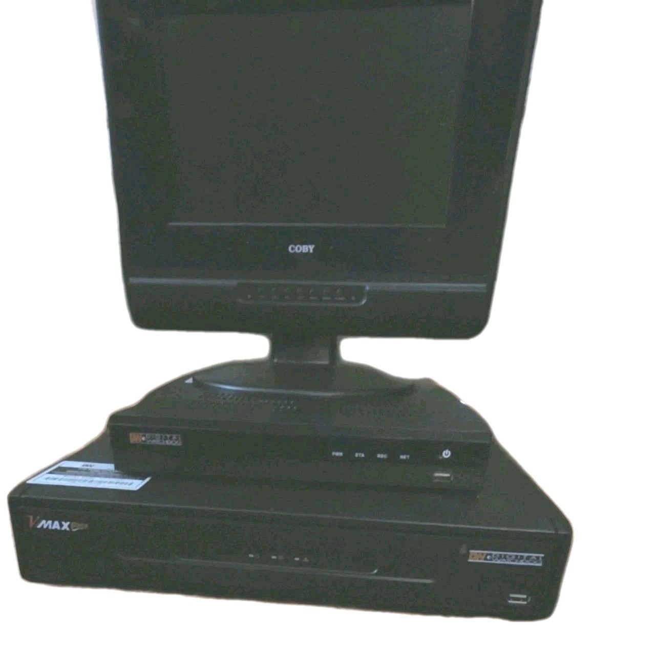 Digital Watchdog Video Surveillance – DW-VP9-4P 2T, DW-VF 161T, DWC-MB421TIR650
