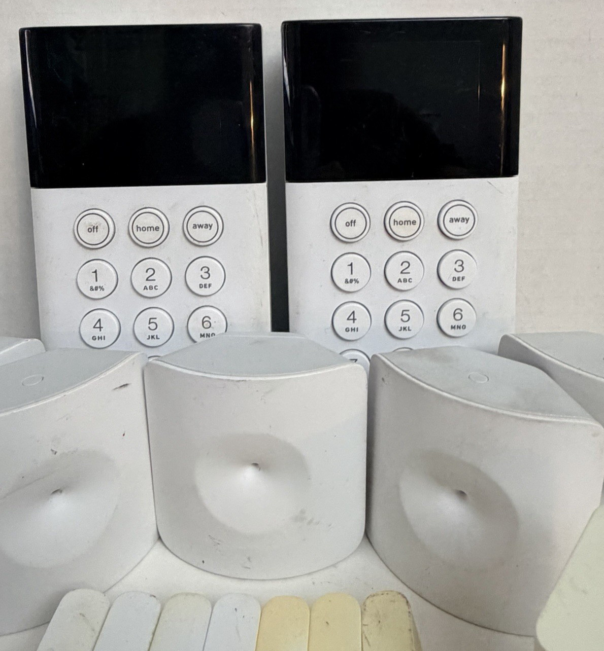 Complete SimpliSafe Gen 3 Home Security System Bundle – Base, 2 Keypads, Sensors