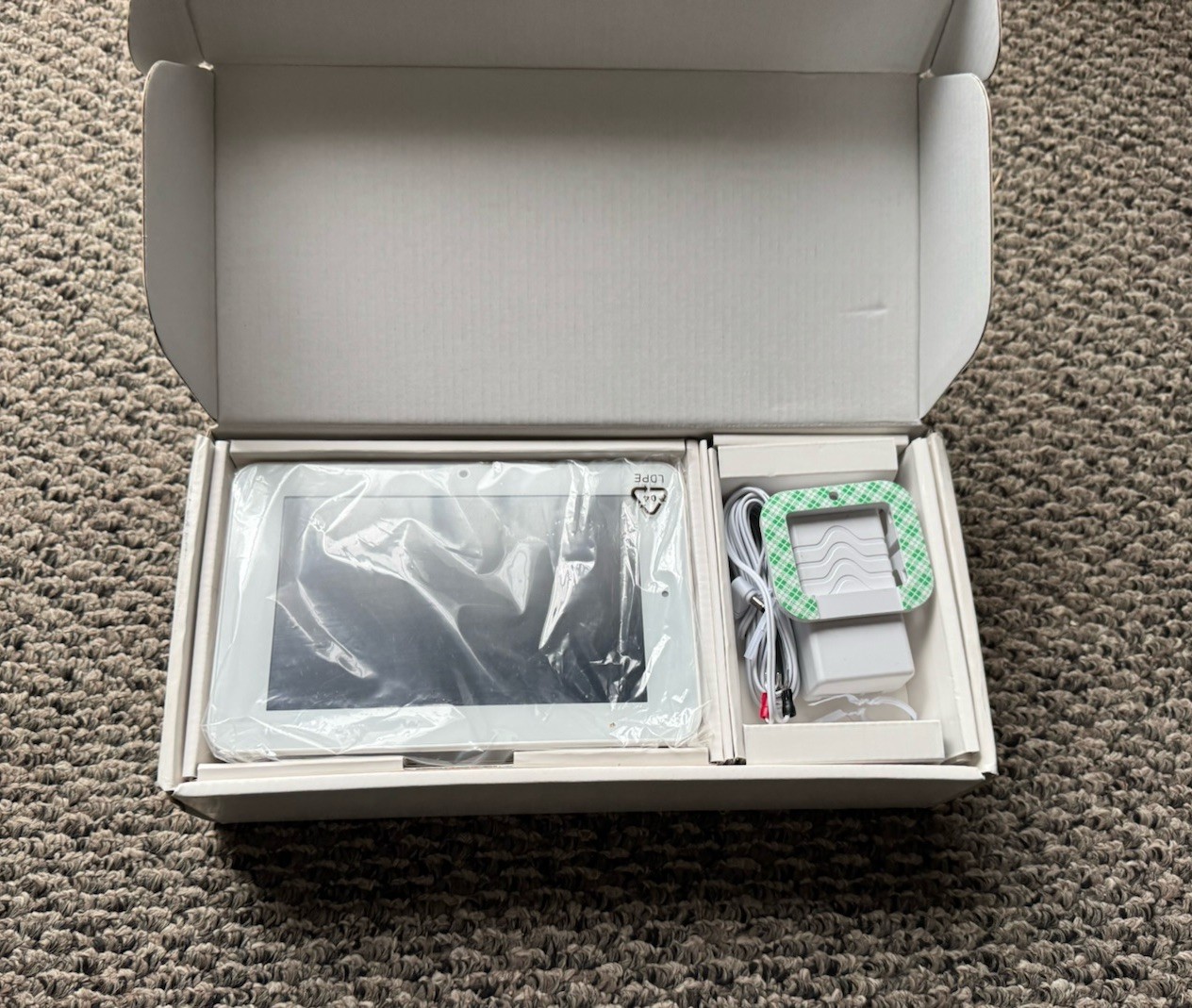 Qolsys PowerG IQ Panel 2+ Plus QS9207-1208-124 Wireless 319.5MHz – TELUS LTE