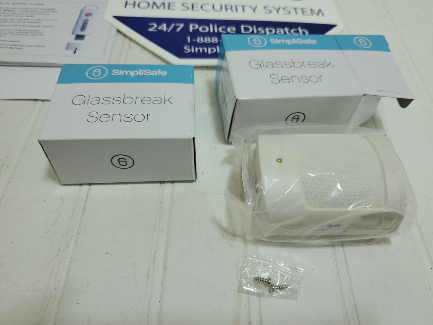 SimpliSafe Wireless 1st Generation Home Security Alarm System 14 Piece Bundle