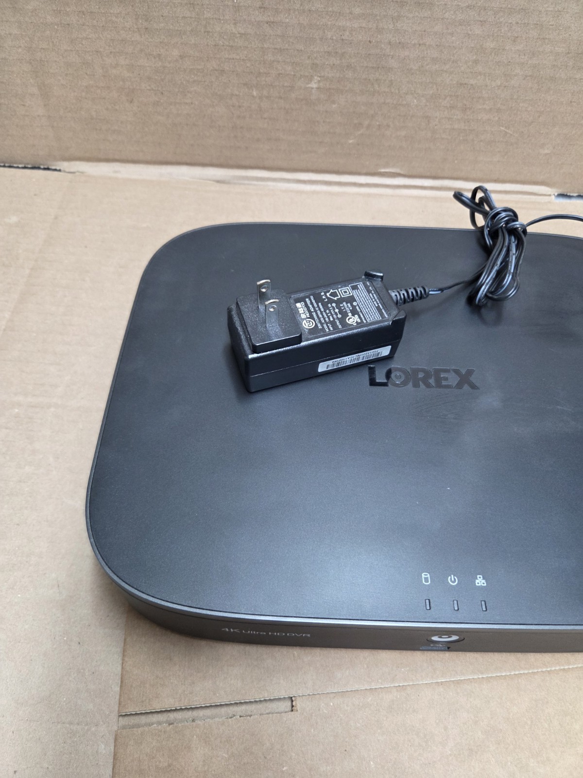 Lorex D841A8B-Z 4K 8Ch Analog Ultra HD DVR 1 HDD 2TB / DVR ONLY