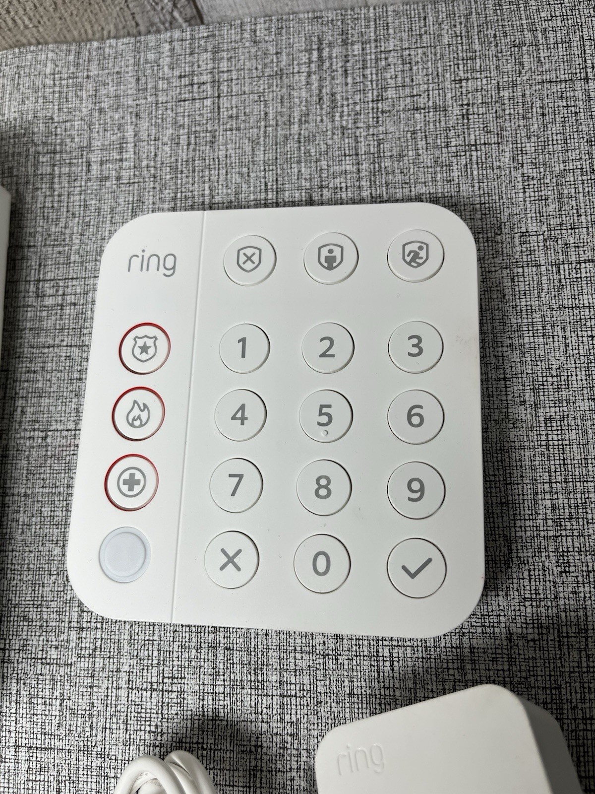 Ring Alarm Base Station 4HB1U9-0EN0 And Keypad 5AT2S7 [2nd Generation]