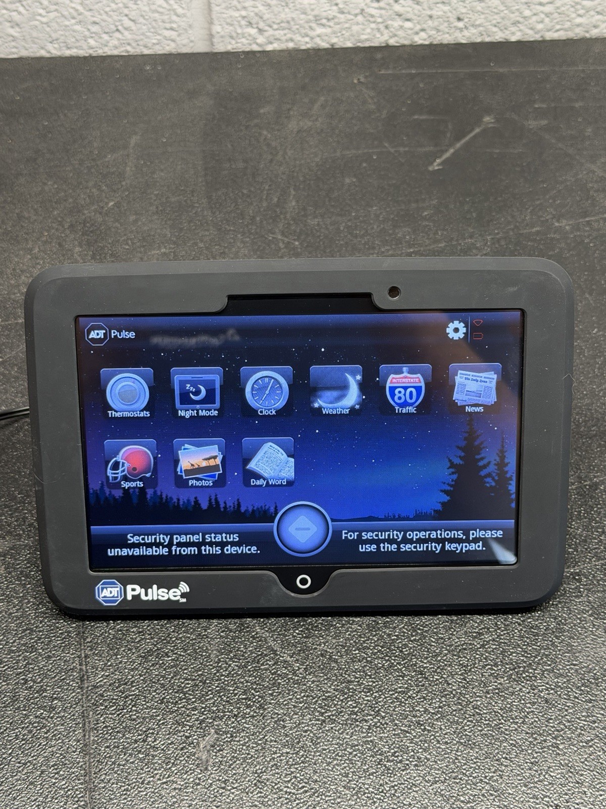 Netgear HSS101 ADT Pulse Home Security Screen