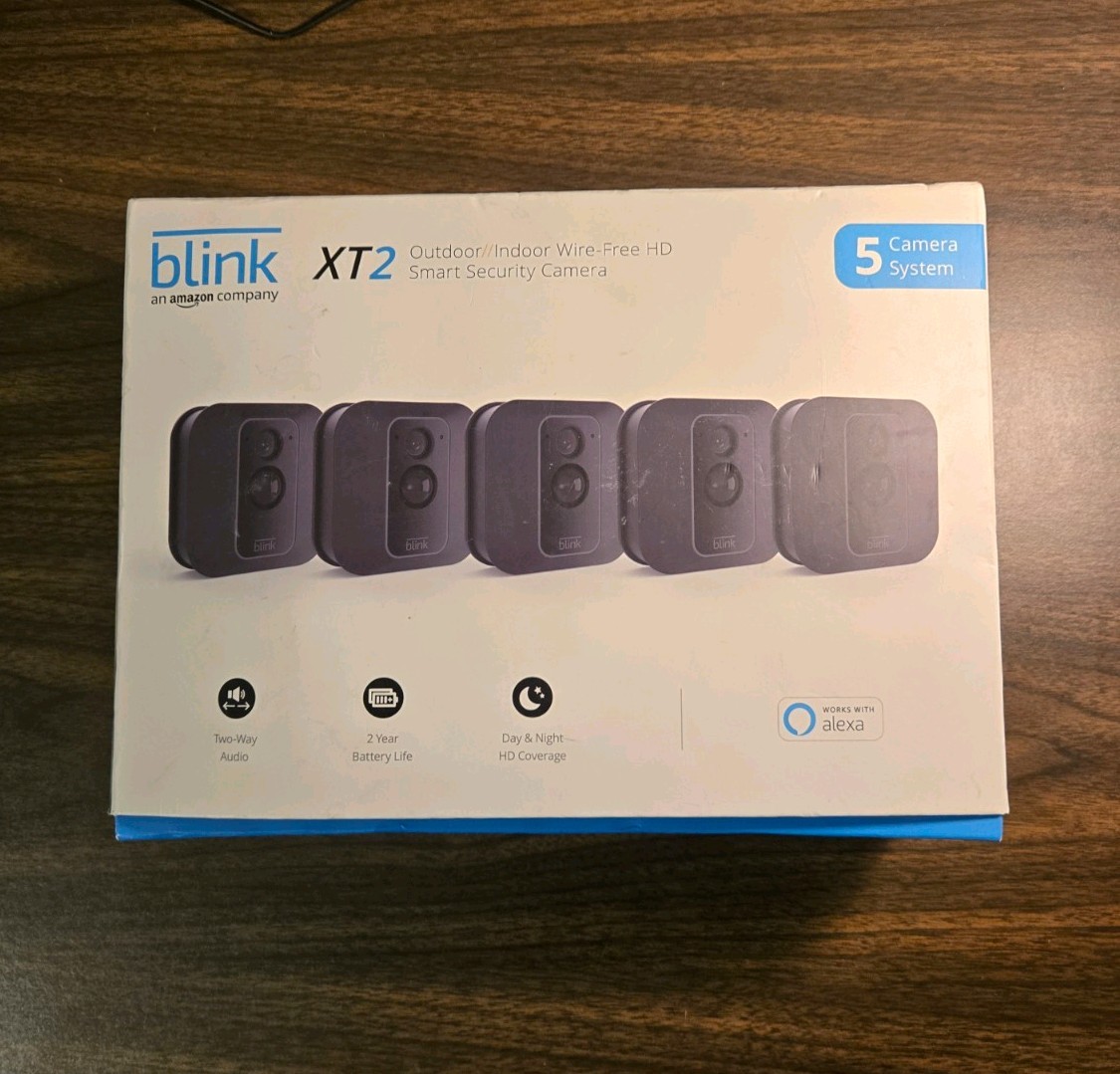 Blink XT2 5 Security Camera System BCM00200U Indoor/Outdoor – **LOCKED**