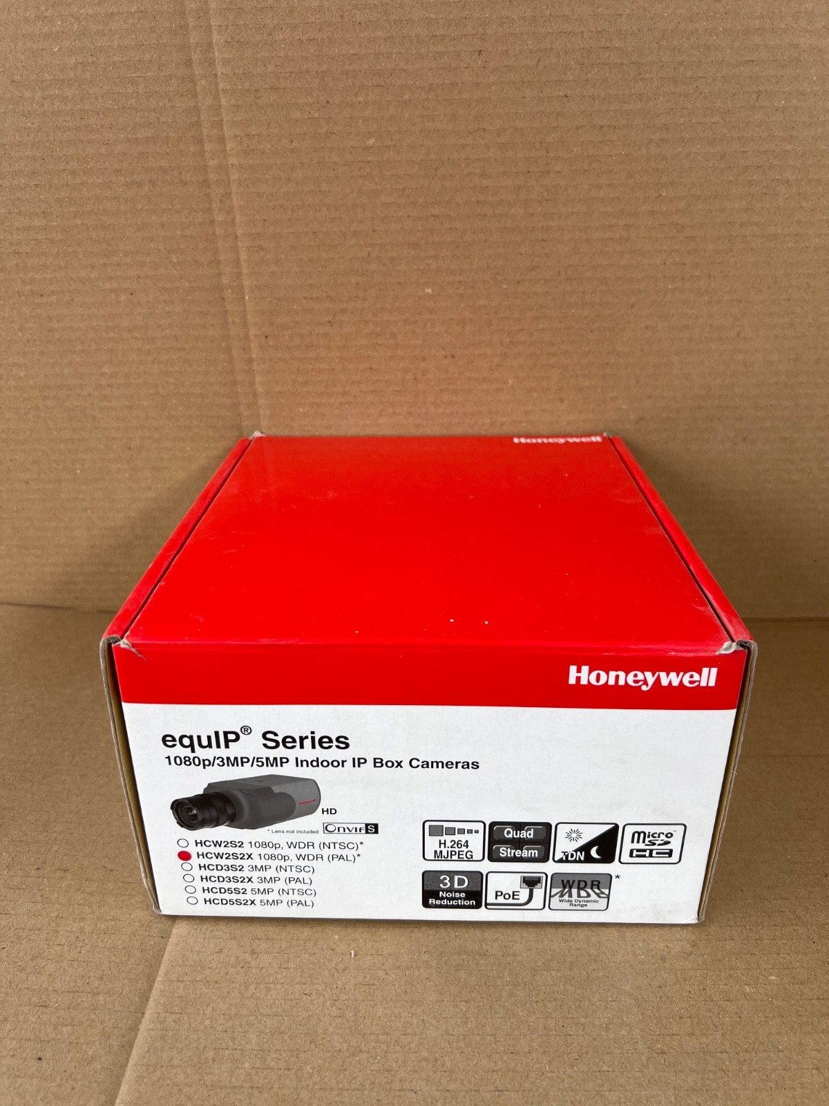 Honeywell HCW2S2X ,1080p WIDE DYNAMIC TRUE DAY/NIGHT H.264 INDOOR BOX IP CAMERA
