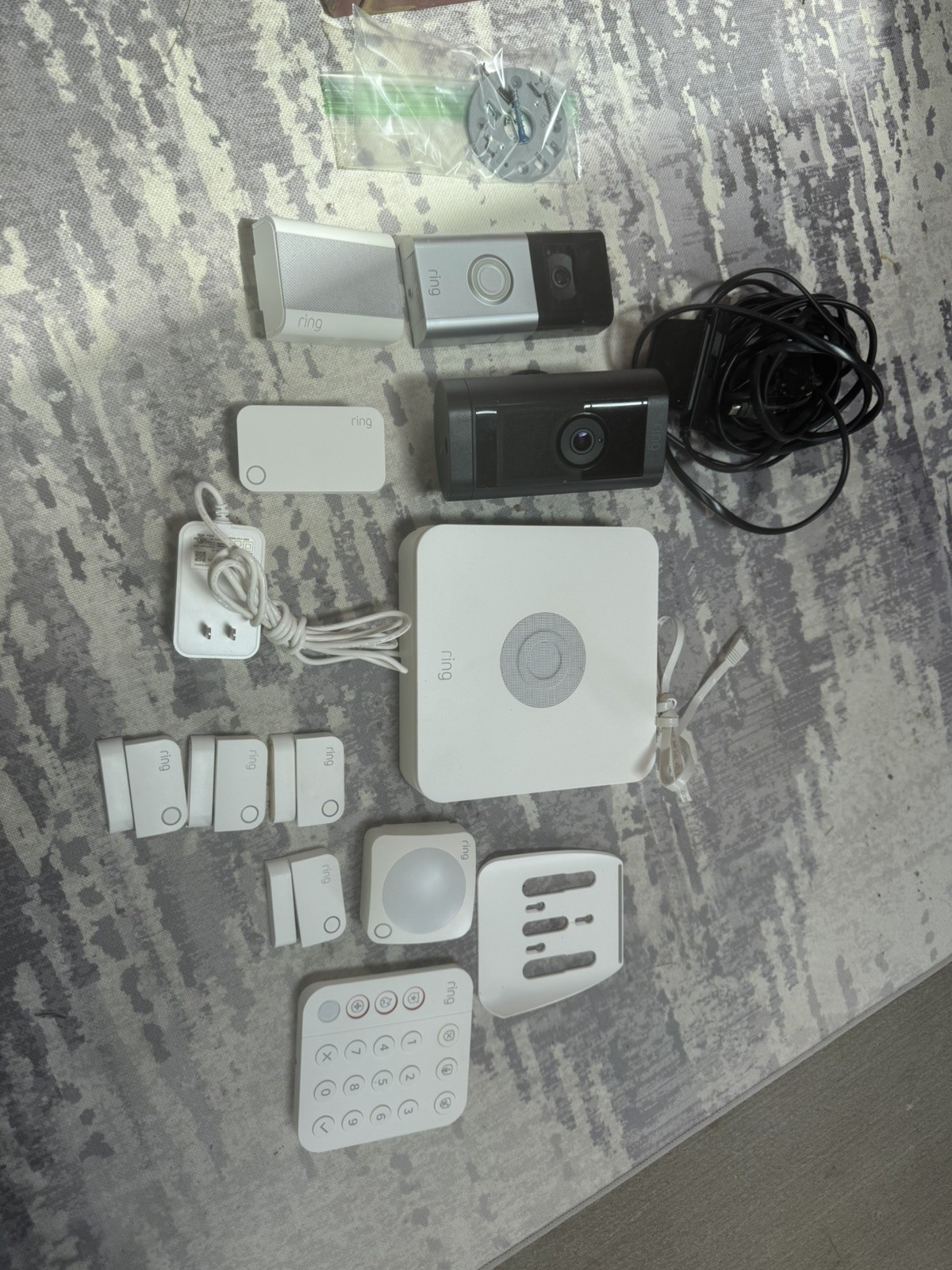 Ring Complete System- Alarm Security Set with door bell and outdoor camera