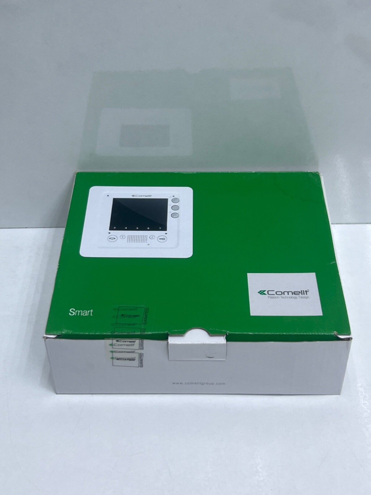 Comelit 6304H ViP Series, Hands-Free Color Monitor, Smart System