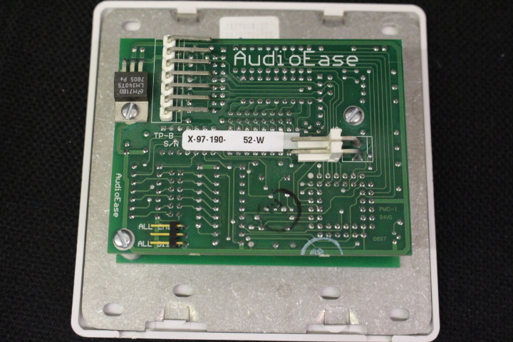 AUDIOEASE TP-Series Touchpad/Keypad, JAYTRON/QC, WHITE, 4.5″ x 4.5″ Box