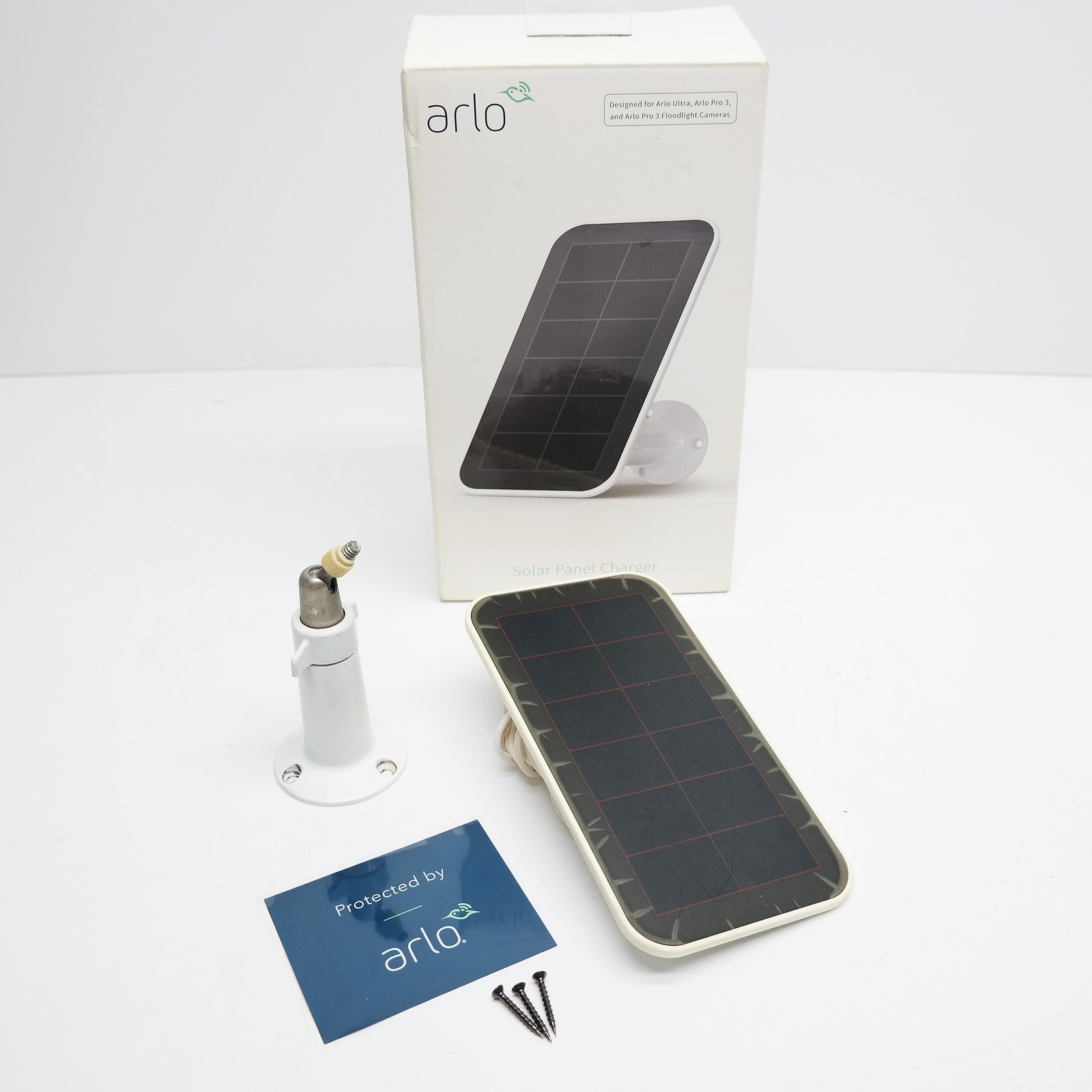 Arlo VMA5600 Solar Panel Charger – White