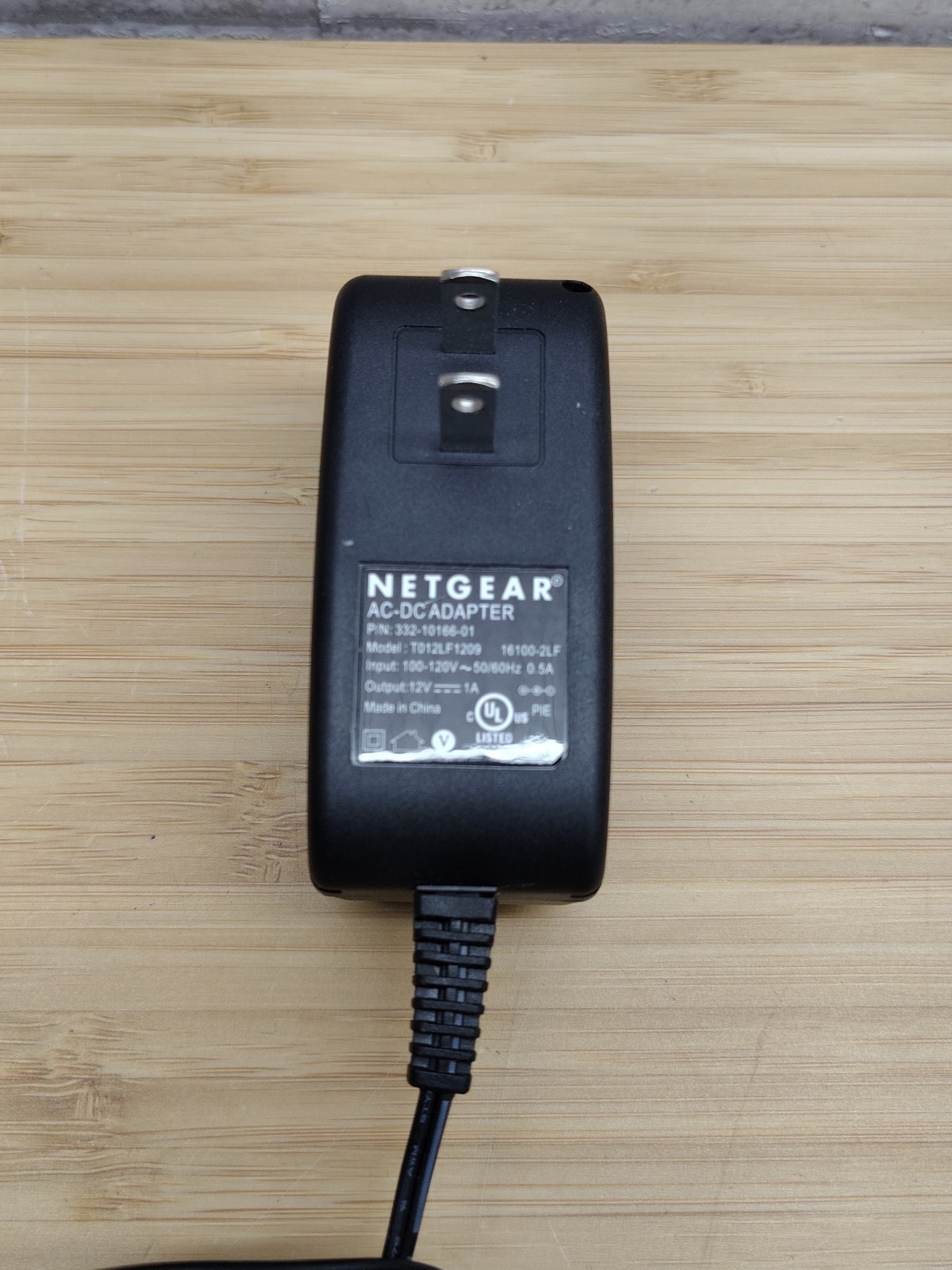 Netgear VMB3000 Base Station Wi-Fi Hub with Power Adapter