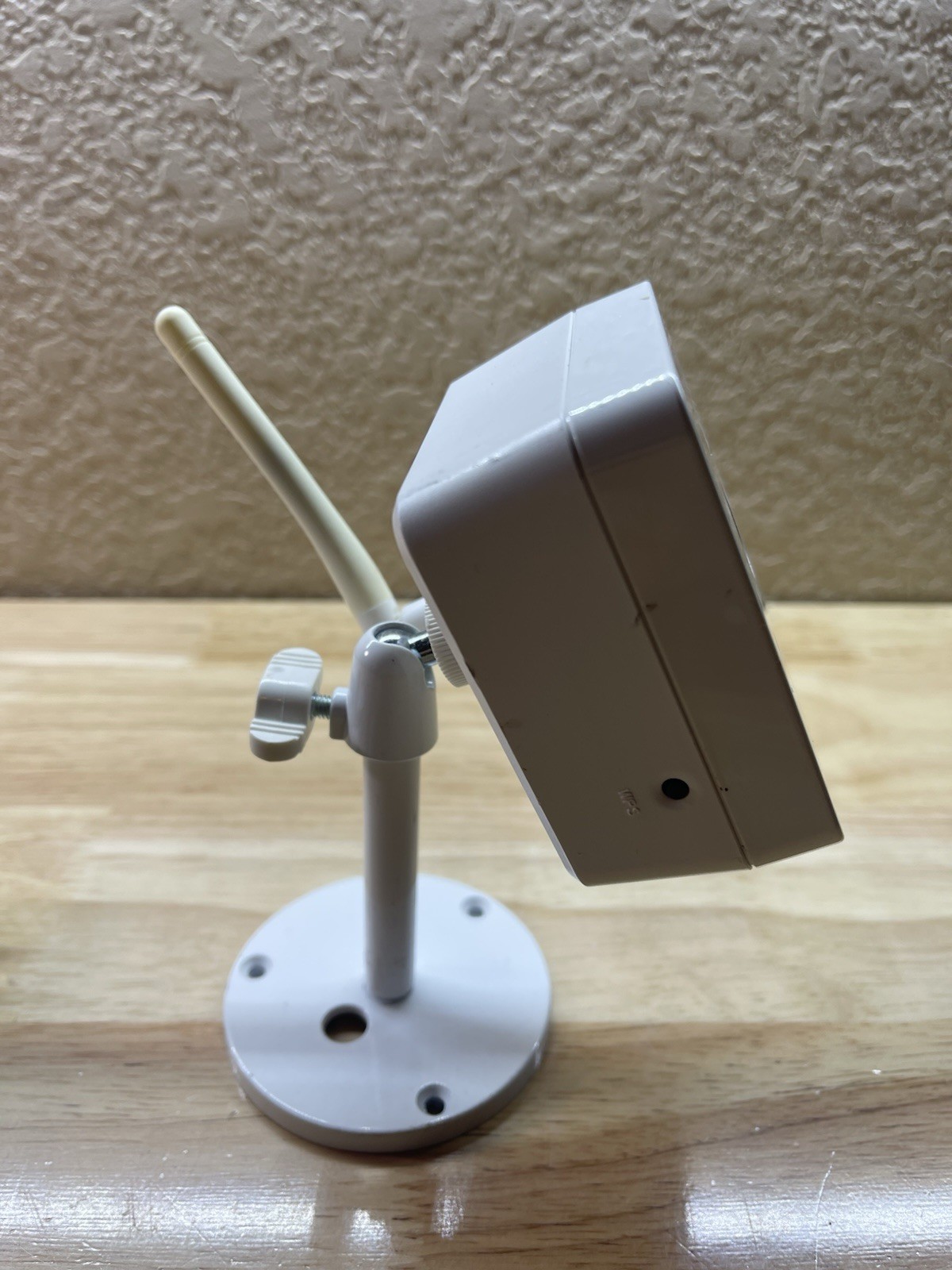 Alarm.com Indoor Wireless Fixed IP Camera with Night Vision ADC-V520IR