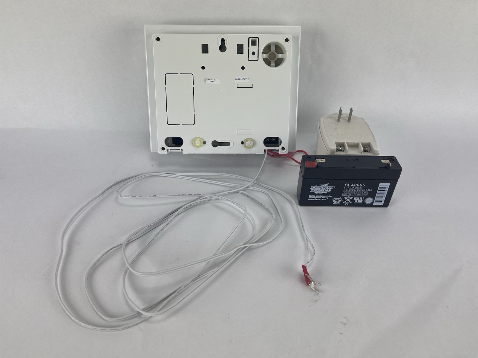 Interlogix GE Security Panel 600-1054-95R-11 w/ Power Adapter & Fresh Battery!