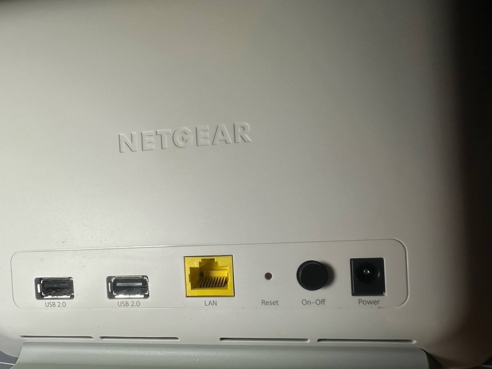 NETGEAR VMB3000 Arlo Camera Base station & (1) Camera W/power Cord