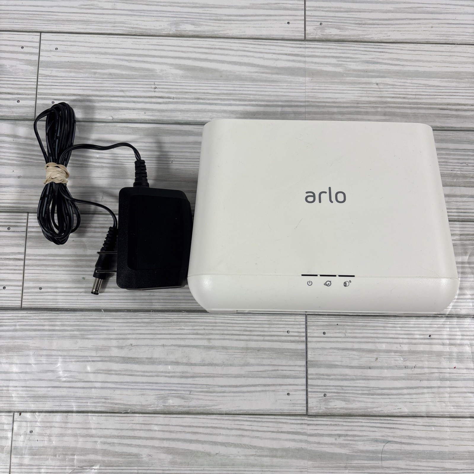 NetGear Arlo Pro VMB4000 Wireless Security Base Station w/ AC Adapter