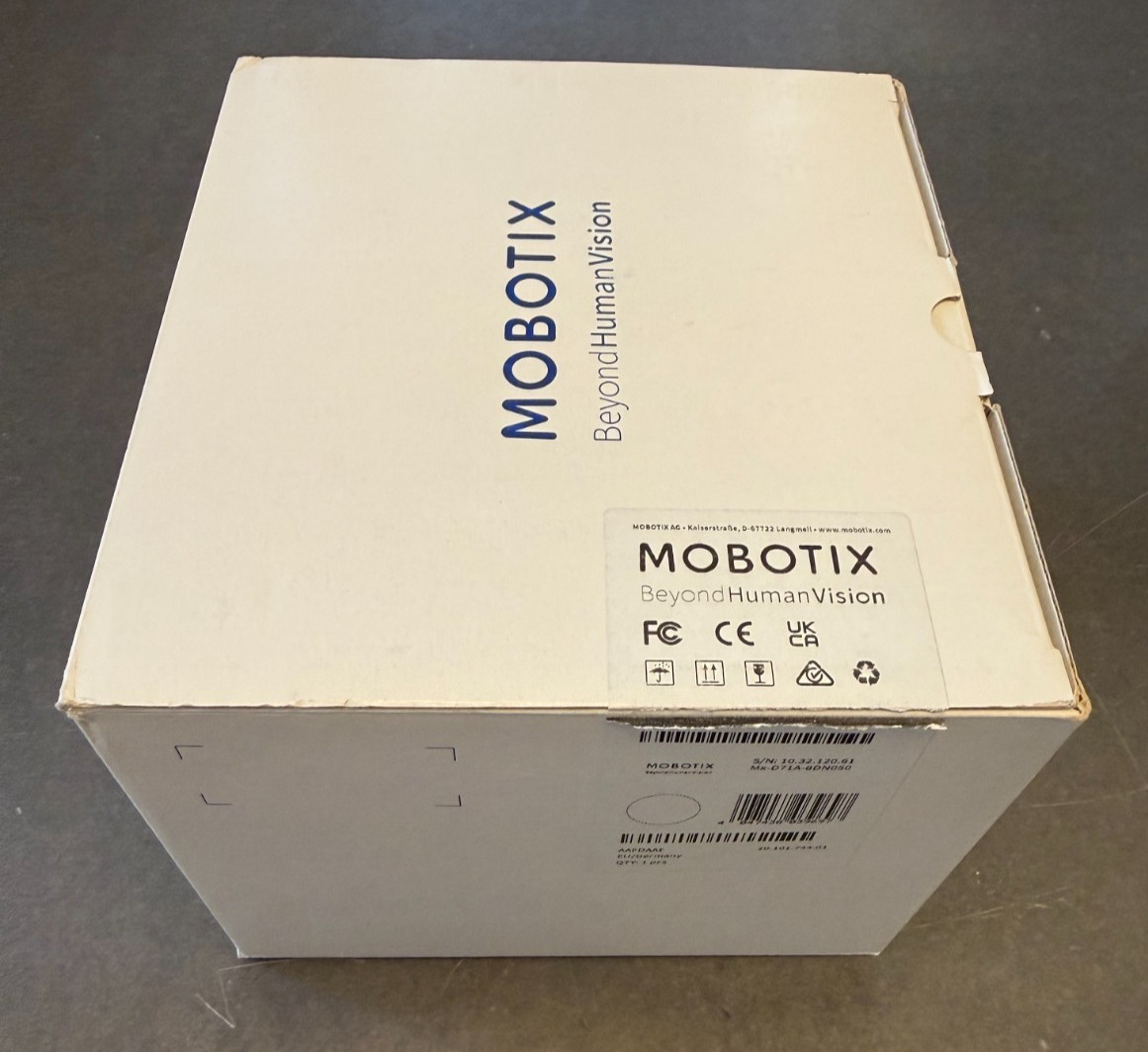 MOBOTIX – D71A Outdoor Complete Camera 4K – 95° Mx-D71A-8DN050 – *OPEN BOX*