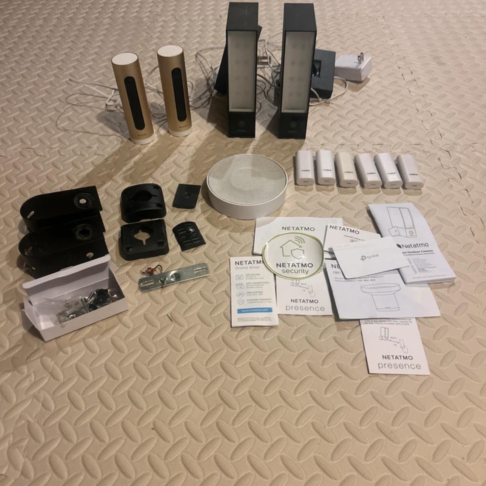 Netatmo Indoor/Outdoor Wireless Security Camera Smart Alarm System Set Kit