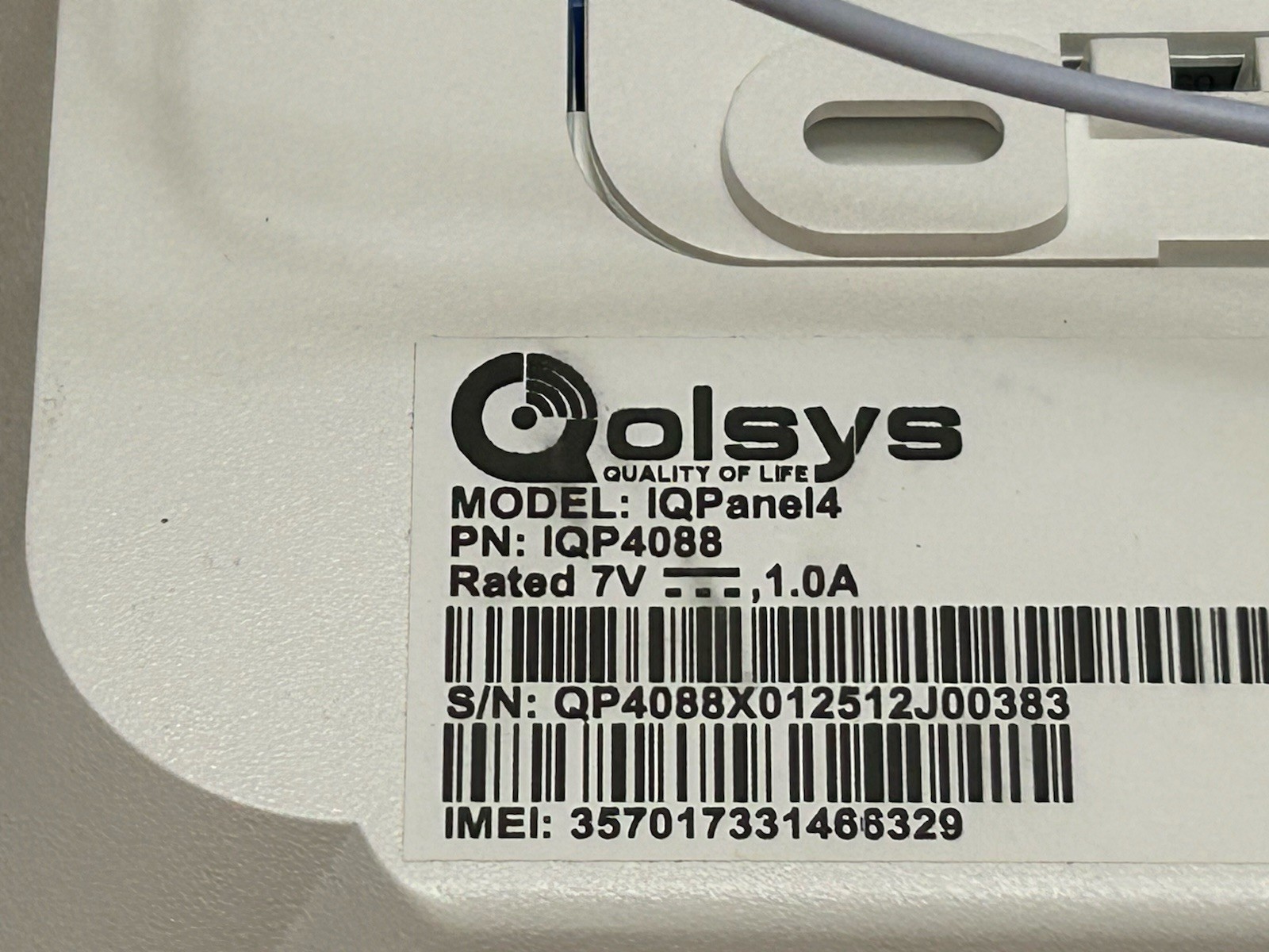 New! Qolsys Model: IQ PANEL 4 Wireless TOUCH SMART HOME SECURITY ALARM Panel
