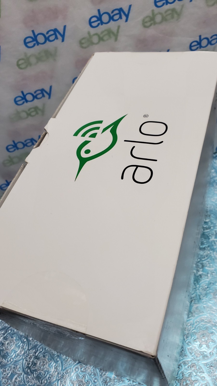 Arlo Pro 2 VCS3000C-100NAS VMC4030P 3 Wire-Free HD Security Cameras VMB3500 Base