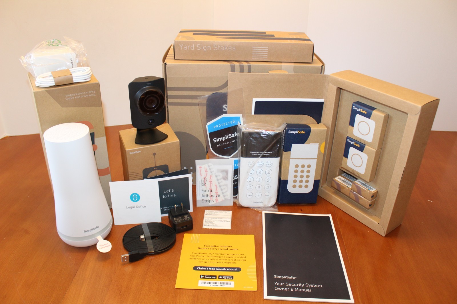 SimpliSafe Home Security System with Indoor & Outdoor Cameras – 8 Piece Kit
