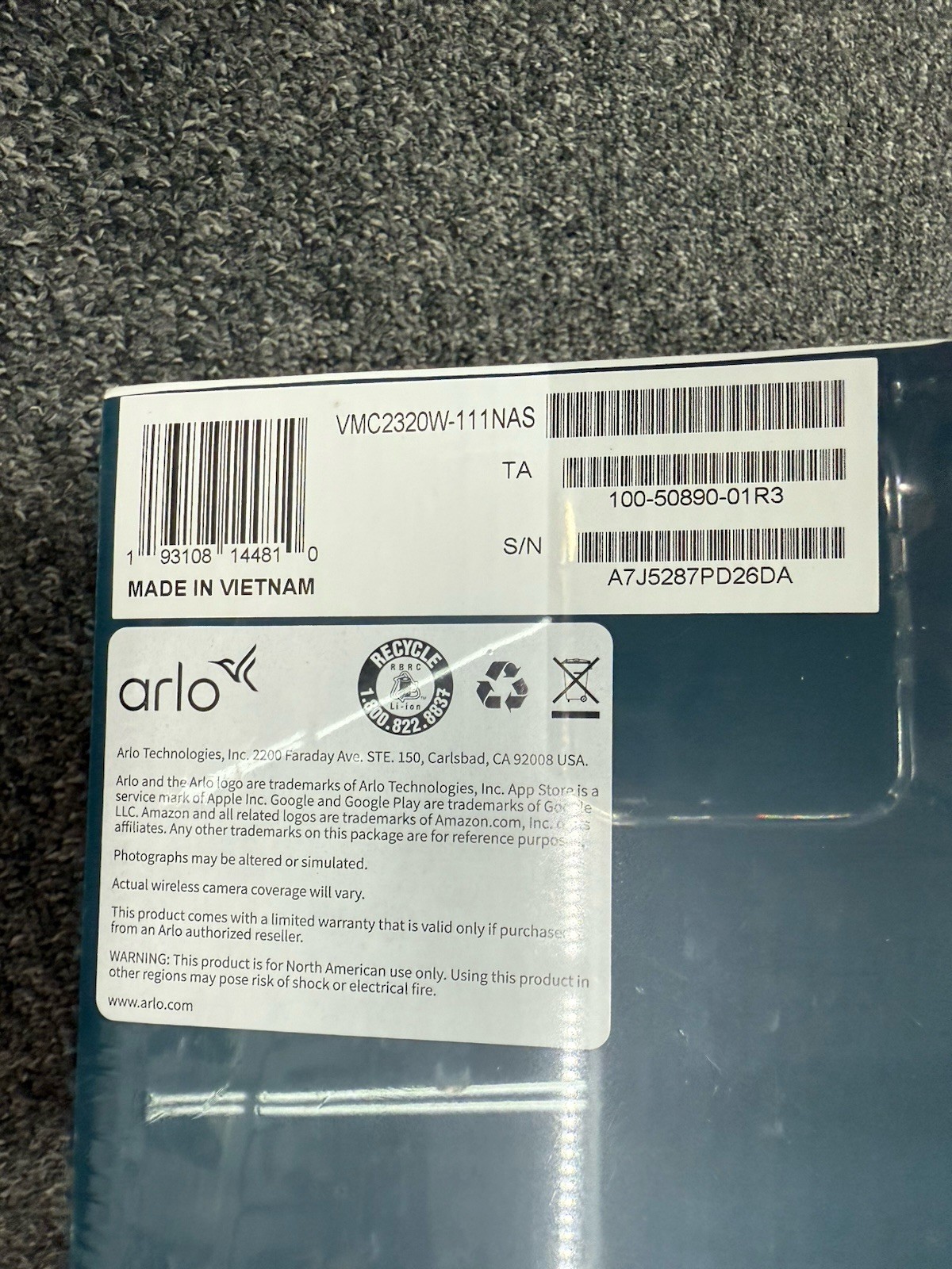 Arlo Essential 3 Wireless Spotlight Security Cameras 1080P 3 pack VMC2330-100NAS
