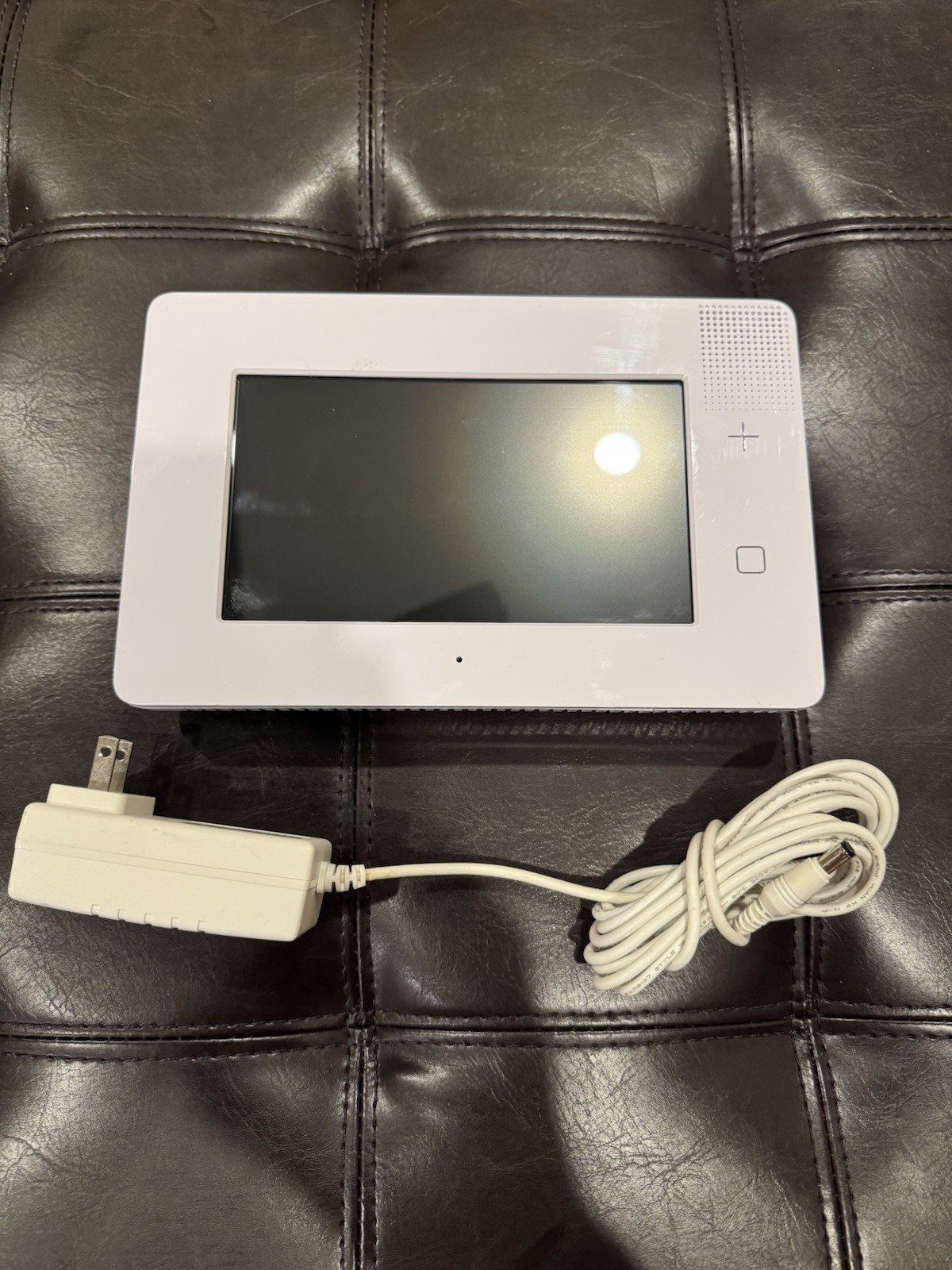 2GIG GC3E Security Panel | Comes with Verizon Cell unit and new battery