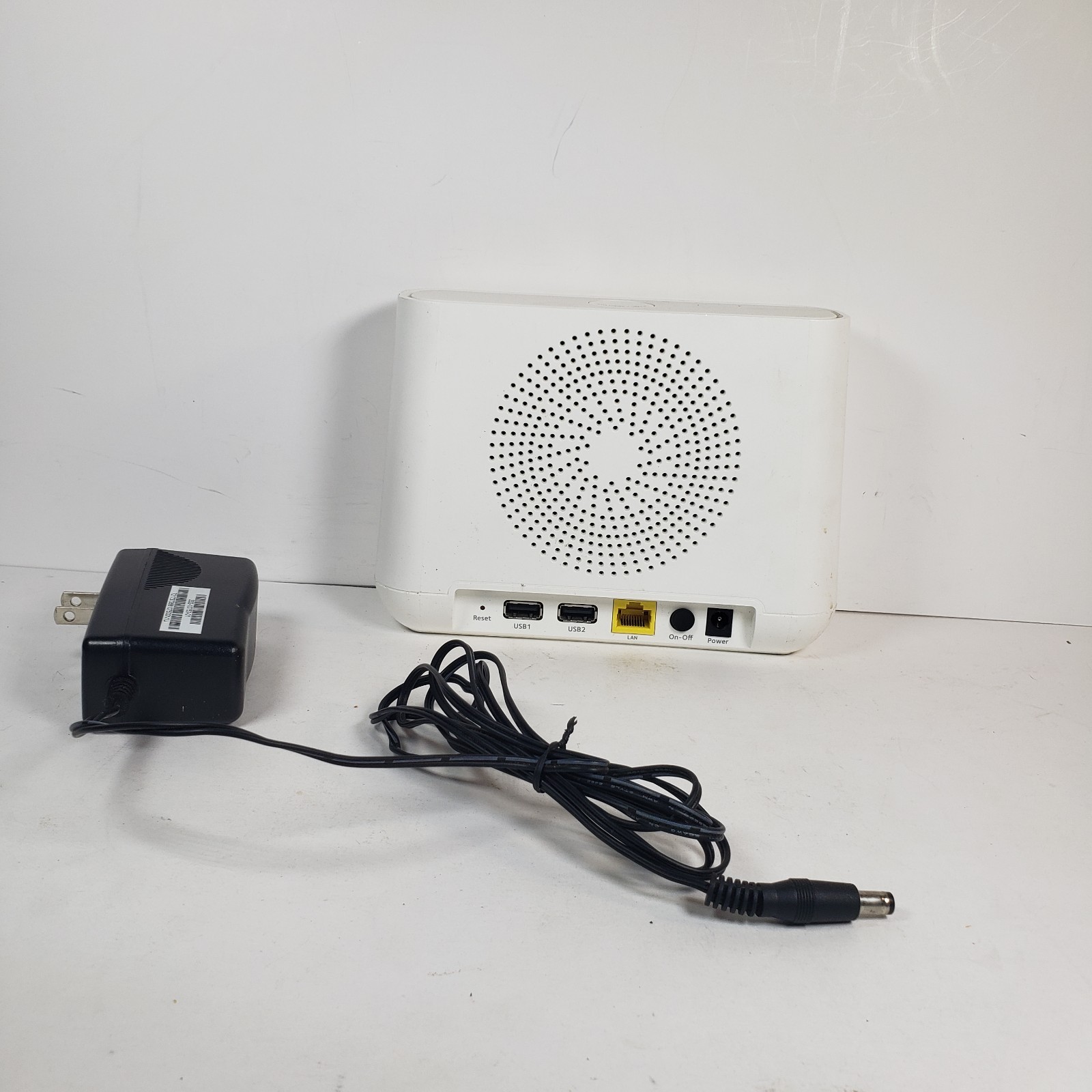 Arlo VMB4000 Base Station and Power Supply – For Parts Or Repair Untested
