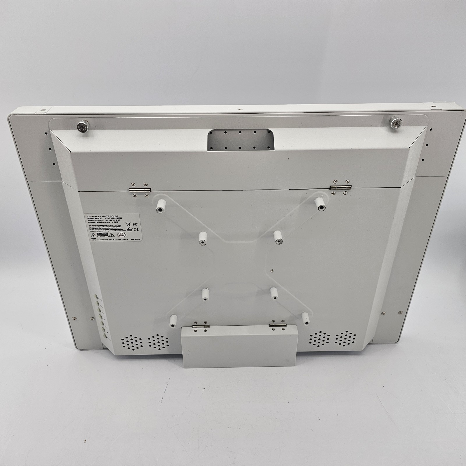 ViewZ VZ-PVM-I2W3N 23″ 1920×1080 IP PVM Based CCTV Monitor w 2MP Camera White OB