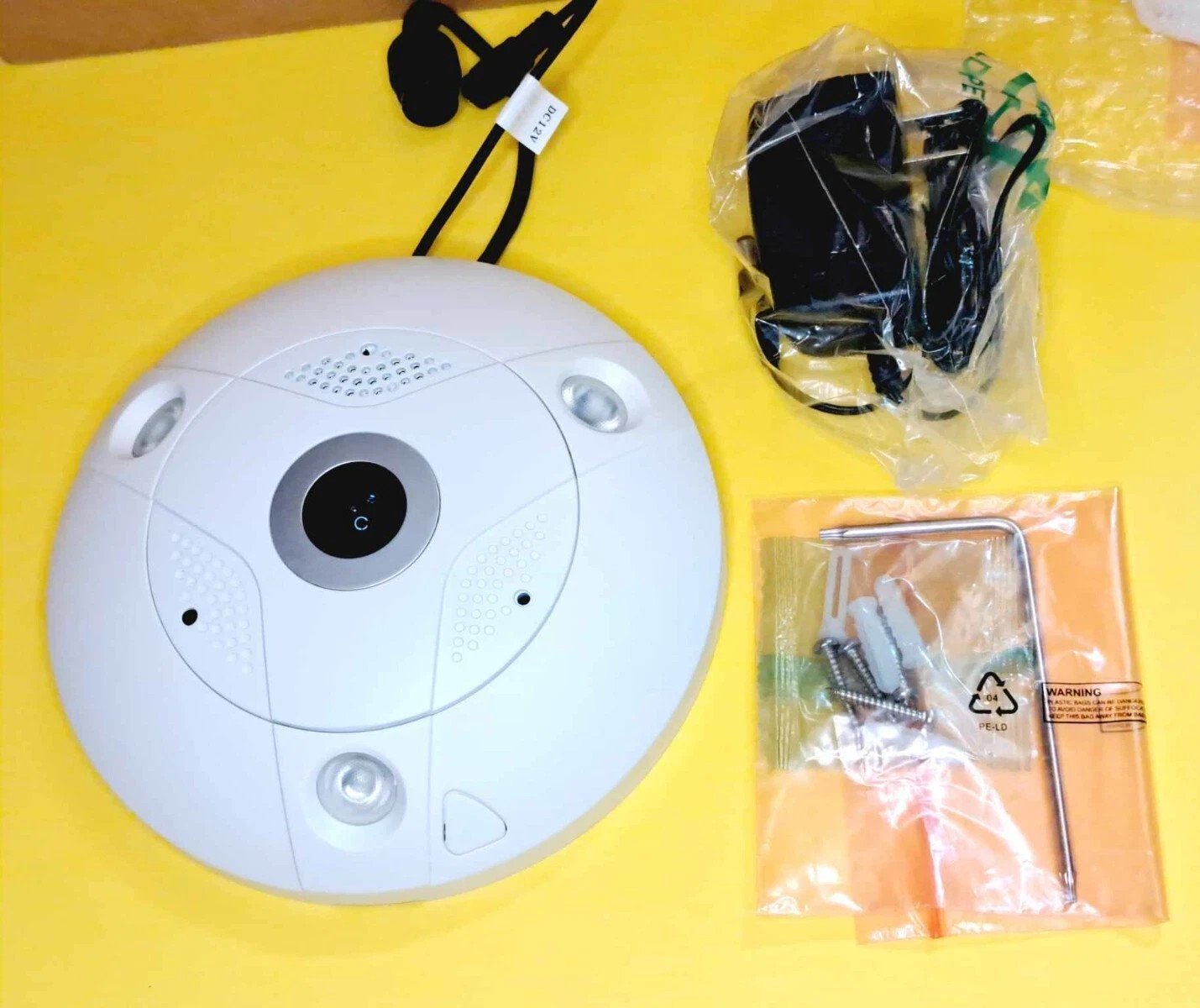 ? SMART VISION DIRECT SVDIP7562F IP CAMERA WIDE DYNAMIC RANGE CLEAR IMAGE WHITE
