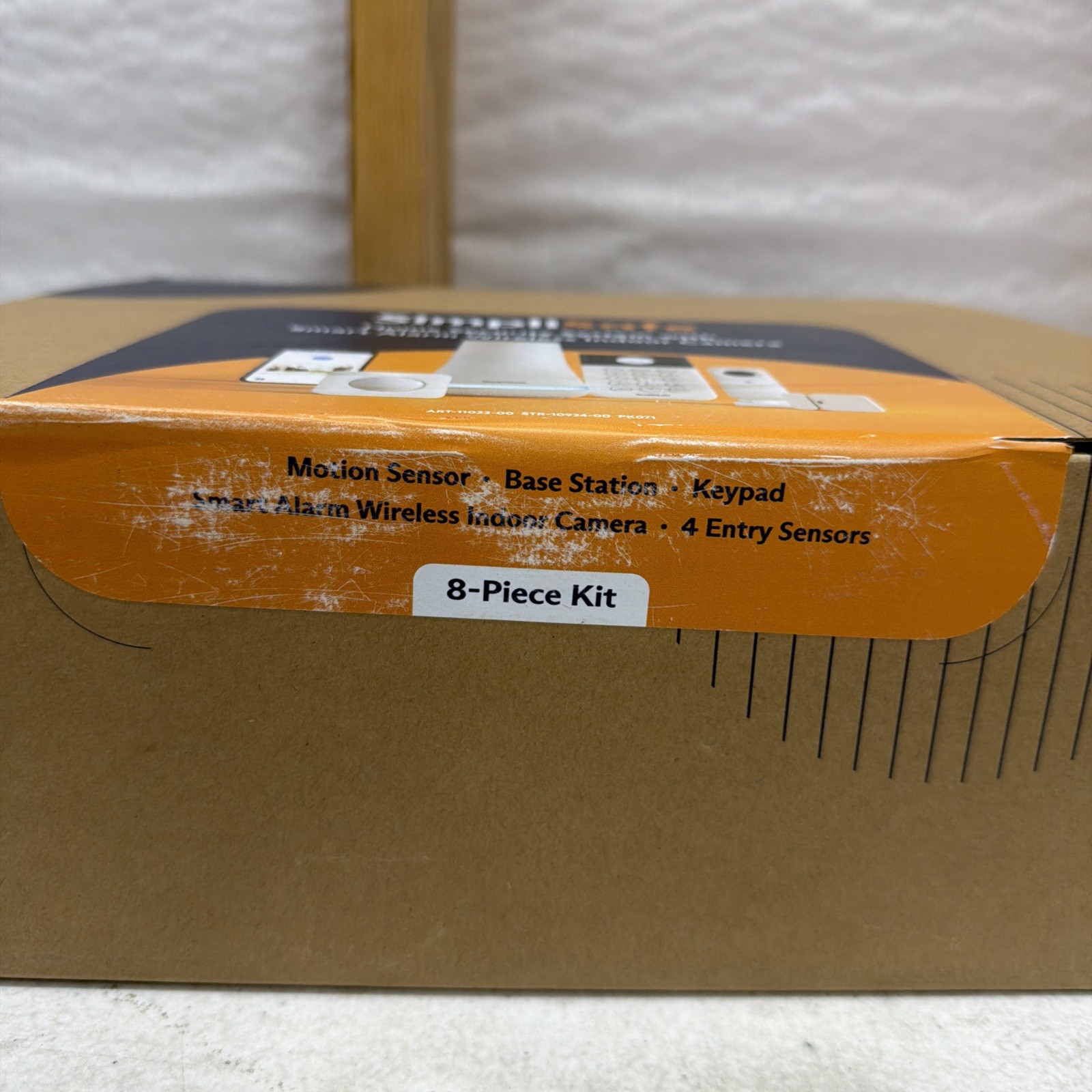 SimpliSafe Home Security System Indoor Camera 8 Piece Kit