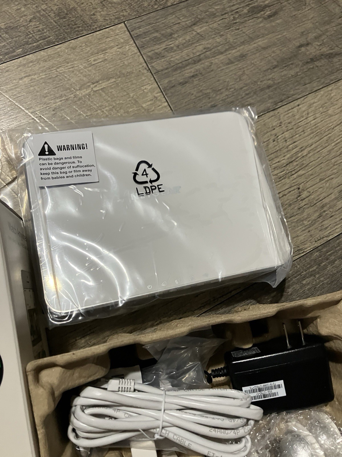 Netgear Arlo 4 wire-free HD Security Cameras VMS3430-100NAS (New, Open Box)