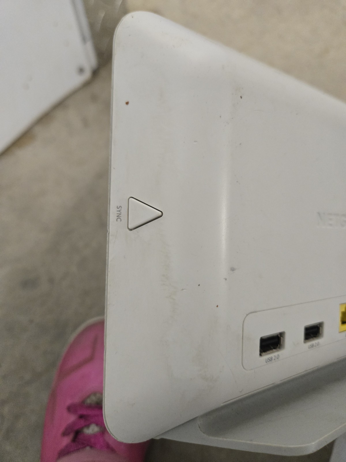 Netgear Arlo Base Station VMB3000 Wireless Router -No Power cord