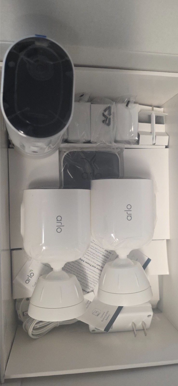 Arlo Pro 5S 2K Security Bundle with 3 Wireless Spotlight Cameras – White…
